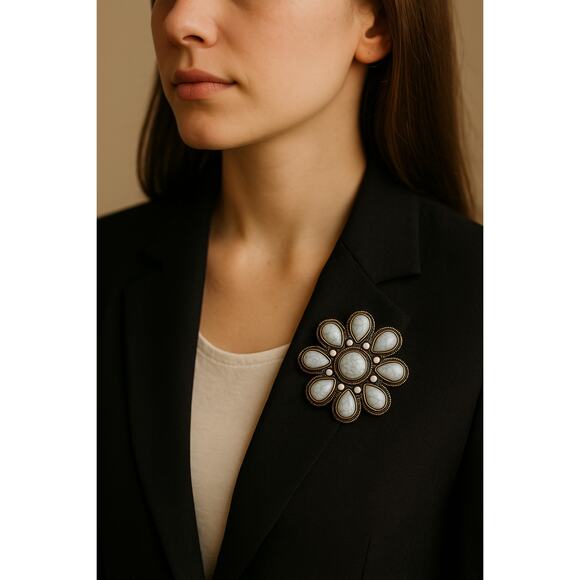 Premier Designs Vintage Flower Brooch Pendant Faux Turquoise, Boho Artsy Jewelry - Picture 2 of 7